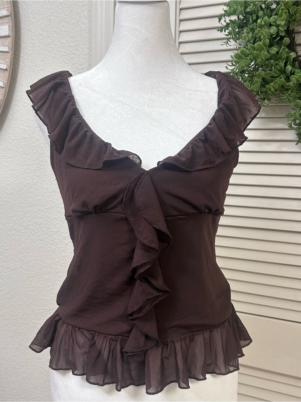 SHEIN Dark Brown Ruffle V-Neck Sleeveless Camisole
